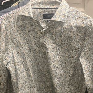 Charles Tyrwhitt London Men's Button Down Shirt - Blue and White Floral